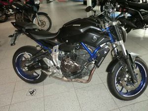 YAMAHA MT-07