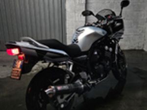 YAMAHA FAZER 600