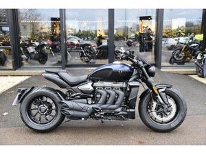 TRIUMPH ROCKET III 2200 CC