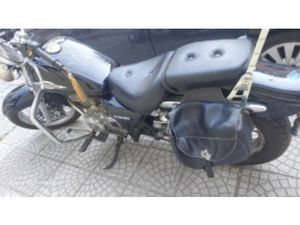 SUZUKI MARAUDER 250CM