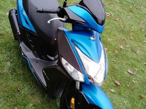 KYMCO AGILITY 16 PLUS ERST 2900KM NEUWERTIGER ZUSTAND