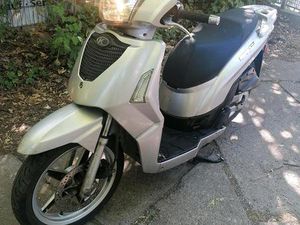 KYMCO PEOPLE FAHRBEREIT NICHT VERSICHERT