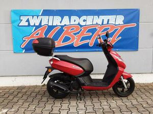 PEUGEOT KISBEE 2T € 4