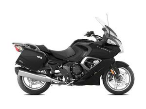 2017 TRIUMPH TROPHY SE ABS