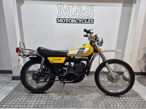 YAMAHA DT 400