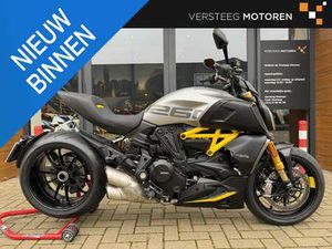 DUCATI DIAVEL 1260 S BLACK & STEEL #1STE EIG#BTW ZWART