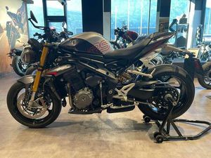 VENDO TRIUMPH SPEED TRIPLE 1200 RS (2025) USATA A TRENTO (CODICE 9888689) - MOTO.IT