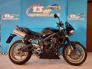 VENDO TRIUMPH STREET TRIPLE R (2009 - 12) USATA A MEDE (CODICE 9888388) - MOTO.IT
