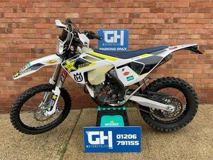 2017 HUSQVARNA FE350 - ROAD REGISTERED - 101 HOURS - 2,400 MILES