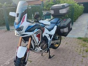 VENDO HONDA AFRICA TWIN CRF 1100L ADVENTURE SPORTS DCT (2022 - 23) USATA A SAN MAURIZIO CANAVESE (CODICE 9888291) - MOTO.IT
