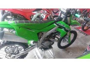 KAWASAKI KX 250 F 4T 2024 CROSS