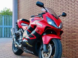 HONDA CBR 600 F4I VILA FRANCA DE XIRA