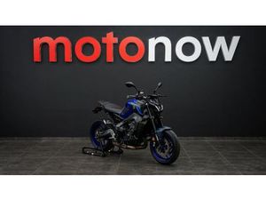 YAMAHA MT-09 OLIVAIS
