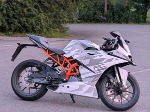 KTM RC 390 - BJ2016 - A2 BIKE