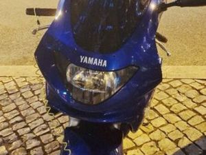 THUNDERCAT 600 ANO 2003 AVENIDAS NOVAS