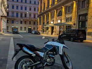 DUNE 125 WEIÃ MIT NAVIGATIONSSYSTEM