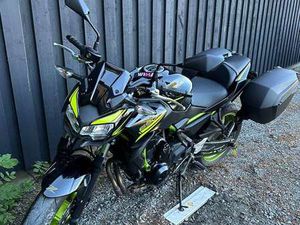 KAWASAKI Z 650