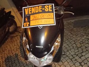 PCX 2011 PRA DESAPEGAR CASAL DE CAMBRA