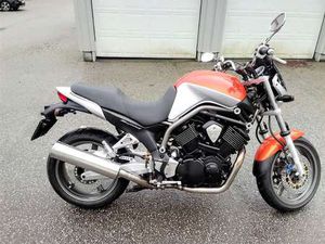 YAMAHA BT 1100 BULLDOG