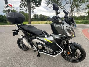 HONDA X-ADV SPECIAL EDITION