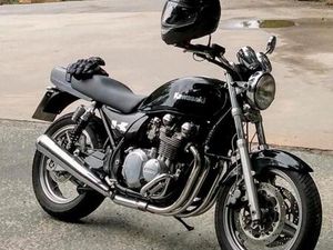 KAWASAKI ZEPHYR 750 / ZR 750 C 4
