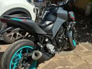 YAMAHA MT-03