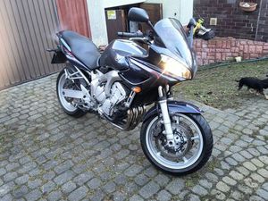 YAMAHA FAZER FZ 6 MALY PRZEBIEG IDEALNY STAN TLUSZCZ