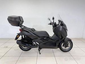 YAMAHA X-MAX 300 TECH MAX