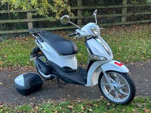 PIAGGIO LIBERTY 50 MOPED PETROL CVT EURO 5 (3 PS) 49 CC