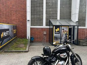 SUZUKI VL800 VOLUSIA BOBBER CHOPPER (NEUER TÜV)