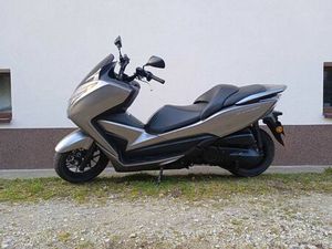 HONDA FORZA NSS300A DOBRE