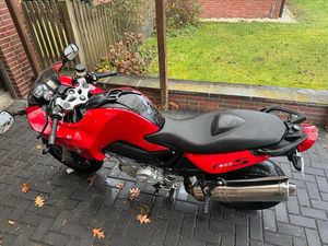 VERKAUFE EINE BMW F800S