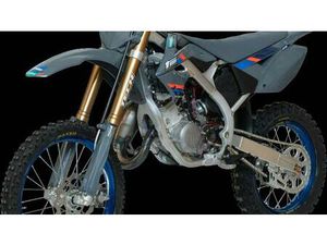 VENDO TM MOTO MX 85 JUNIOR 2T FORK TECH (2026) NUOVA A BORGOSATOLLO (CODICE 8574917) - MOTO.IT