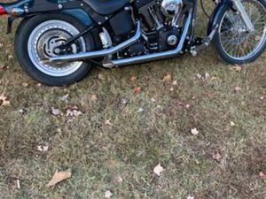 2002 SOFTAIL NIGHT TRAIN LOW MILES!!!!