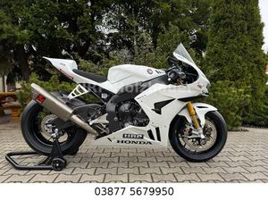 HONDA CBR1000RR-R SP SC82 HRP RACE BIKE