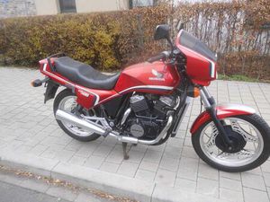 HONDA VT 500 E, PC 11, TÜV JUNI 2027