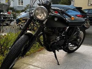 YAMAHA SR500 2J4 CAFE CUSTOM