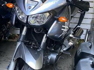 TDM RN11 BJ 2006 MIT SEITENKOFFERN