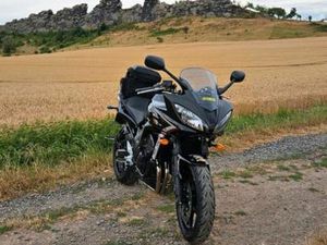 YAMAHA FZ6 ABS DIESES JAHR 4.000€