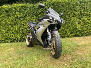 YAMAHA R1 RN12