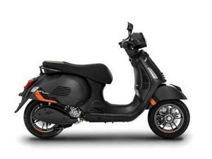 VESPA GTS 300 SCHWARZ