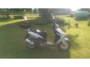 DAELIM OTELLO ECO SG 125 F MOTORROLLER