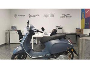 VENDO VESPA PRIMAVERA 125 OFFICINA 8 (2026) NUOVA A TORINO (CODICE 9888777) - MOTO.IT