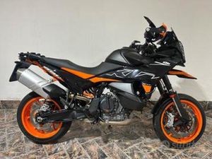 KTM 890 SMT