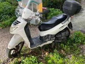 PEUGEOT LXR 200 - 2010