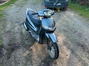 PEUGEOT TWEET 125 CC - 2016