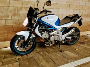 SUZUKI SFV GLADIUS 650 - 2009