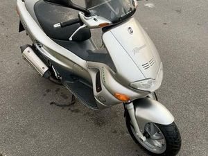 GILERA RUNNER 125 CCM FX 2 TAKT TÜV 2027 1.HAND