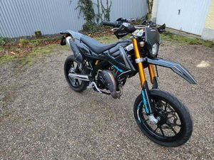 SCHÖNE RIEJU MRT 50 SUPERMOTO 50 CCM ZU VERKAUFEN