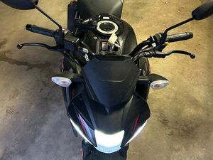 SUZUKI GSX-S